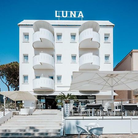 Hotel Luna Lignano Sabbiadoro Buitenkant foto